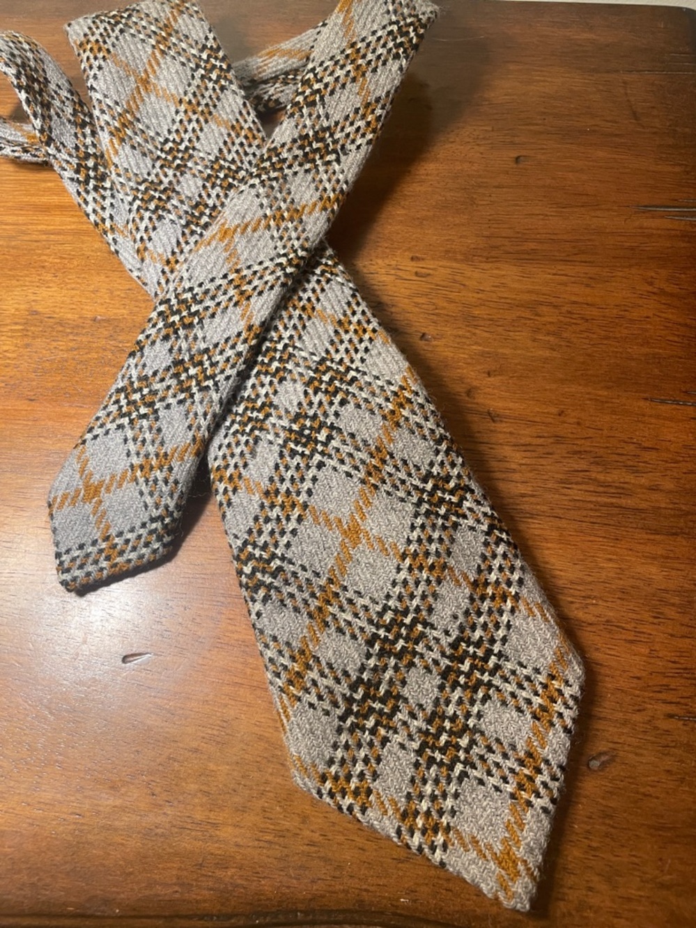 VTG 1970s Men's Plaid Wool‎ Tie in Grey, Black, Brown